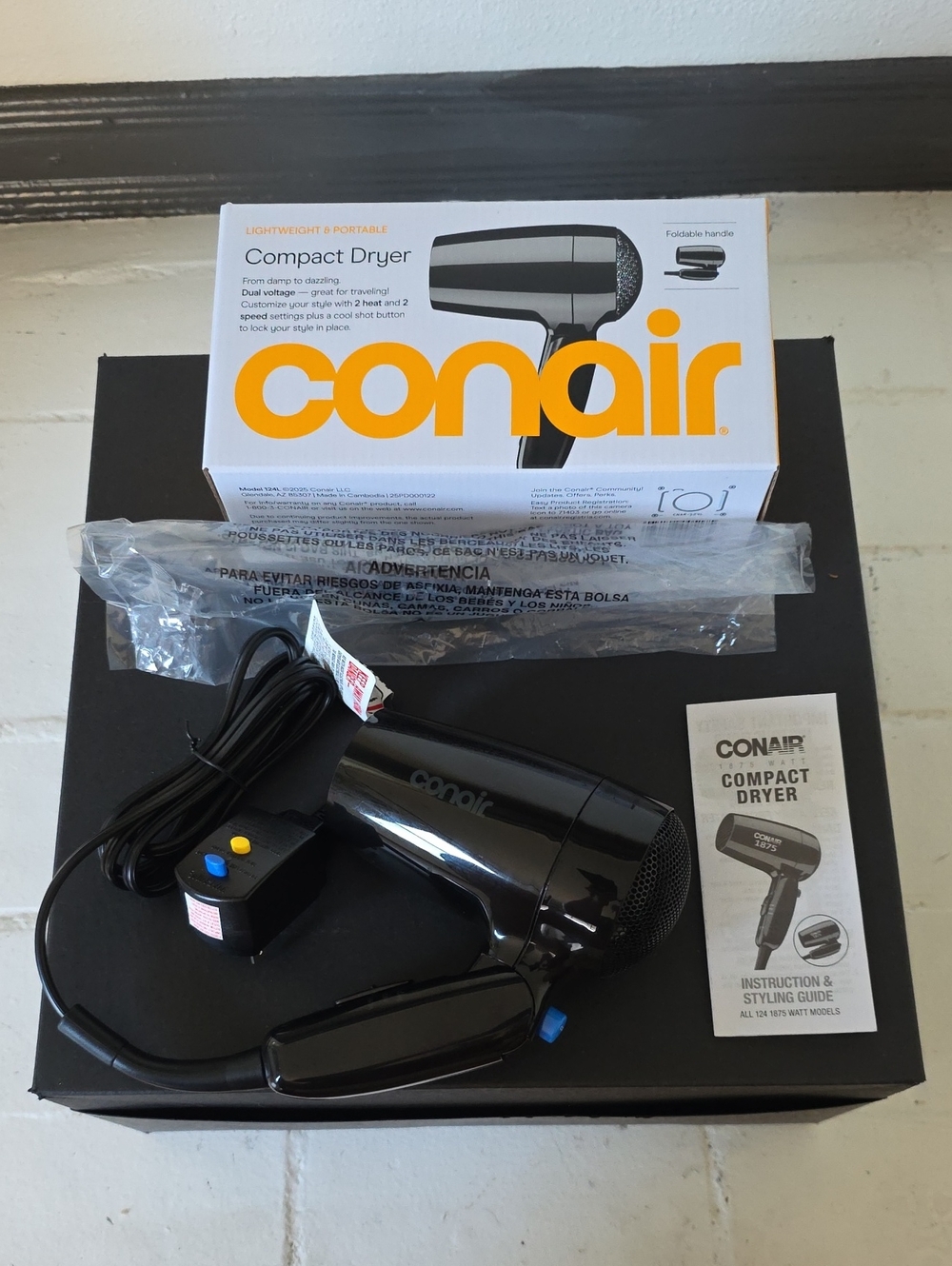 Conair Compact Hair Dryer - Black 2 Heat. 2 Speed. Never Used.